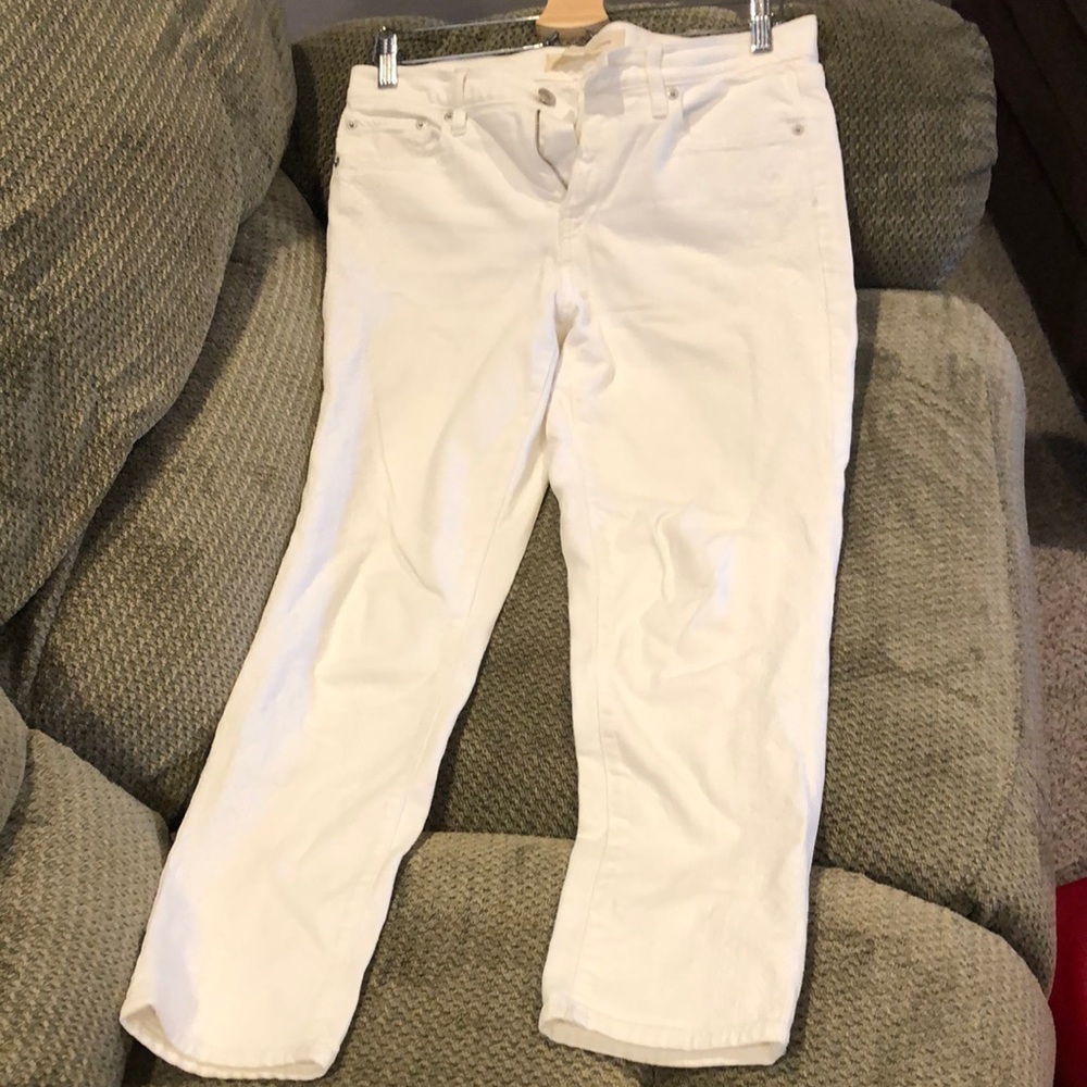 GAP white Girlfriend jeans